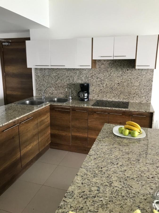 Resort Playa Azul Departamentos Frente Al Mar Tonsupa Ngoại thất bức ảnh
