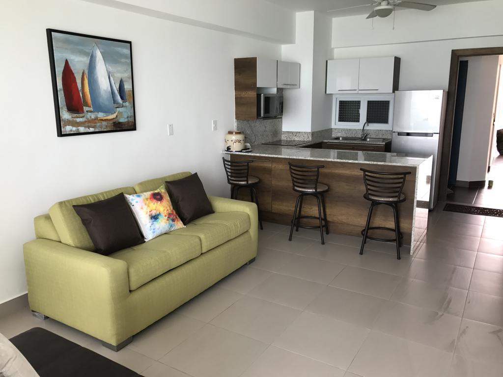 Resort Playa Azul Departamentos Frente Al Mar Tonsupa Ngoại thất bức ảnh