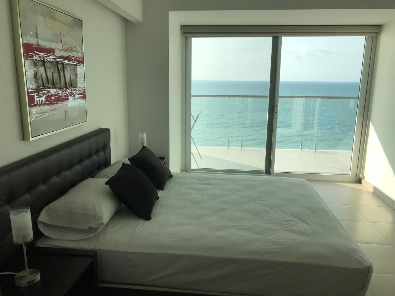 Resort Playa Azul Departamentos Frente Al Mar Tonsupa Ngoại thất bức ảnh