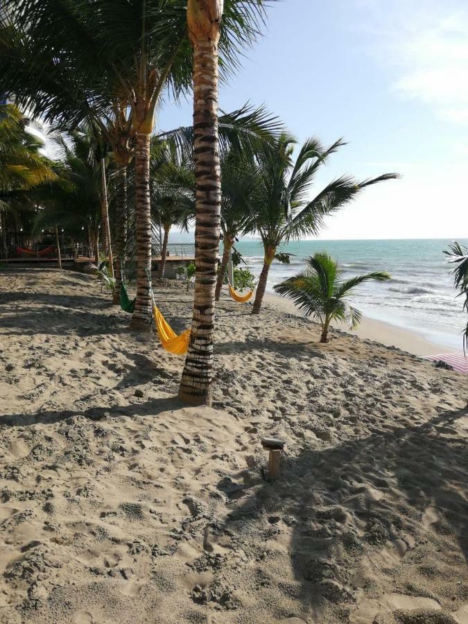 Resort Playa Azul Departamentos Frente Al Mar Tonsupa Ngoại thất bức ảnh