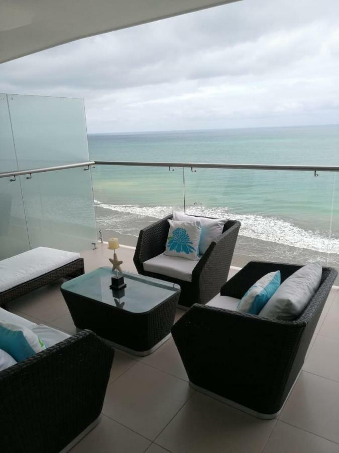 Resort Playa Azul Departamentos Frente Al Mar Tonsupa Ngoại thất bức ảnh